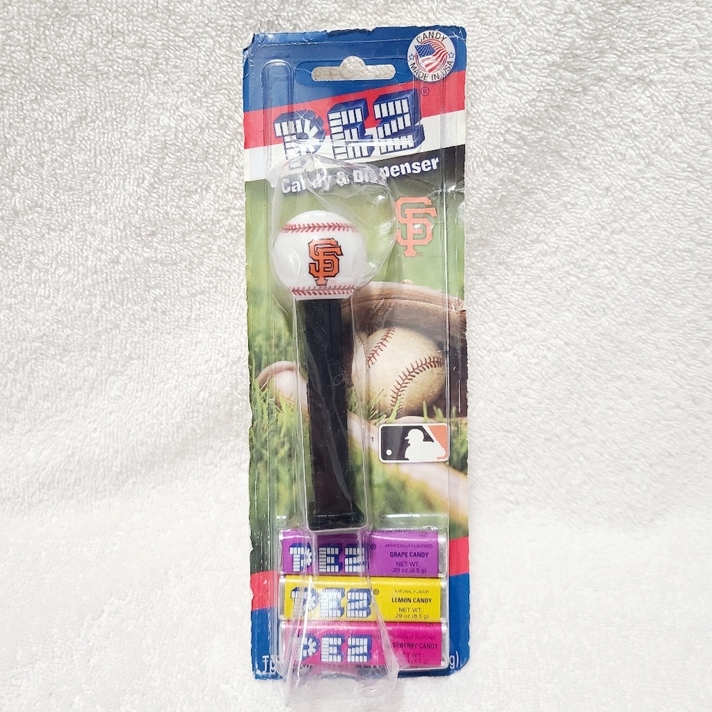 San Francisco Giants MLB Retired Vintage Pez Dispenser and Candy NEW SEALED